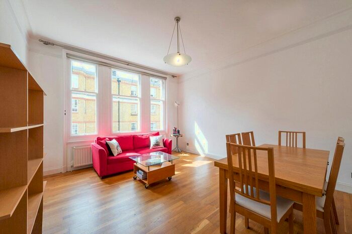 2 Bedroom Flat To Rent In Ridgmount Gardens, Fitzrovia, London, WC1E