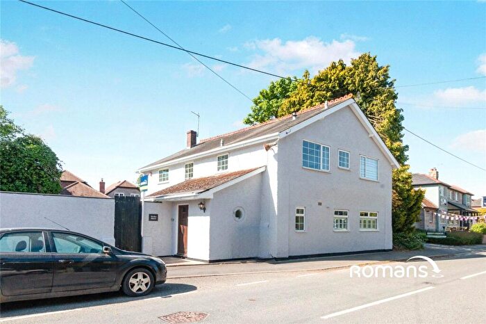 4 Bedroom Detached House To Rent In The Street, Binsted, Alton, GU34