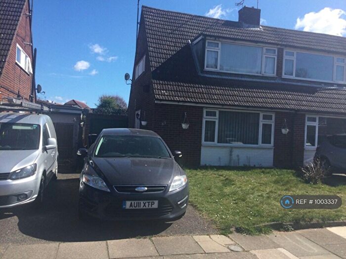 3 Bedroom Bungalow To Rent In Temple Road, Ipswich, IP3