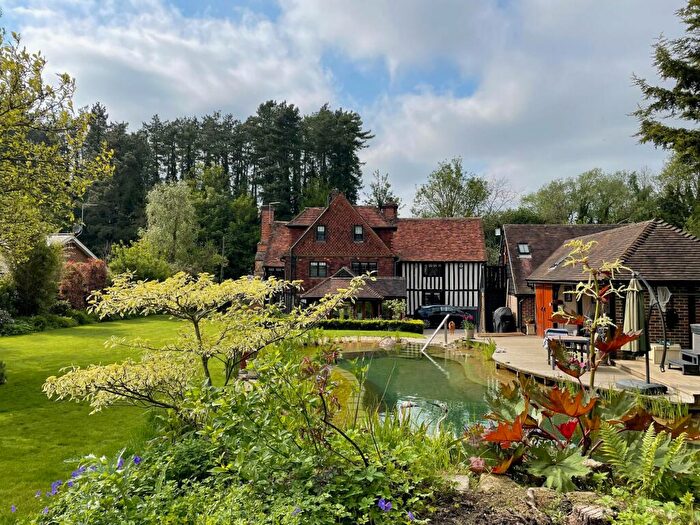 5 Bedroom Detached House For Sale In St. Leonards Street, West Malling, ME19