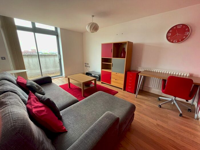 2 Bedroom Flat To Rent In King Edwards Wharf, Sheepcote Street, Birmingham, B16