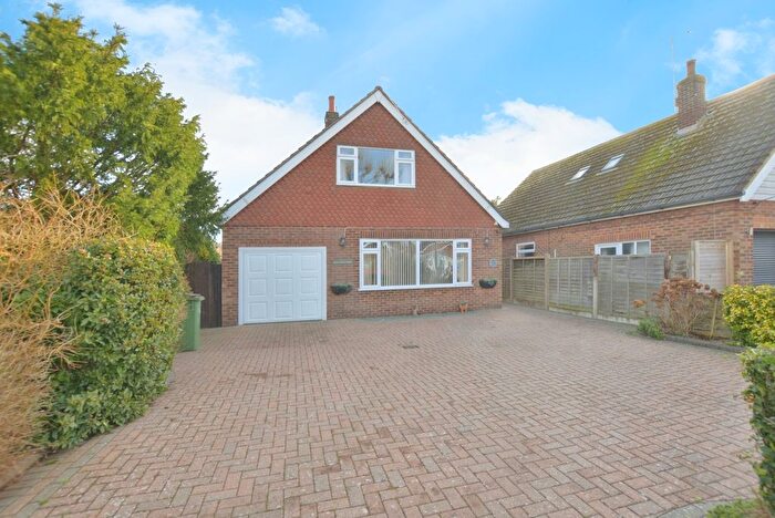 3 Bedroom Detached House For Sale In St. Andrews Road, Littlestone, Kent, TN28