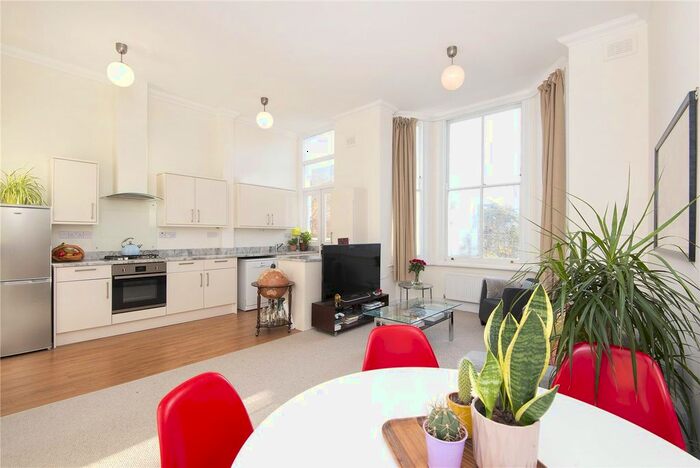 1 Bedroom Flat To Rent In Powis Square, London, W11