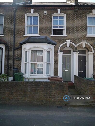 2 Bedroom Terraced House To Rent In Cranbourne Road, London, E15
