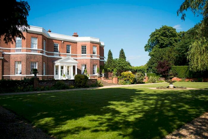 1 Bedroom Flat To Rent In South Parade, Bawtry, Doncaster, DN10