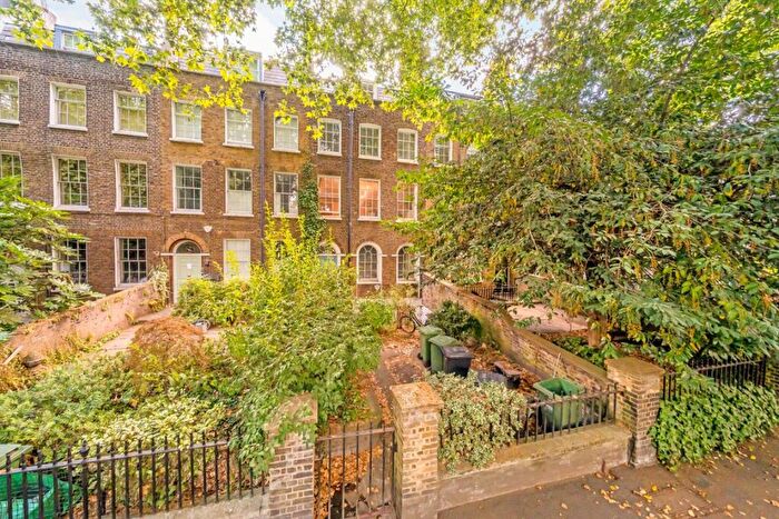 5 Bedroom House For Sale In Kennington Road, Kennington, SE11