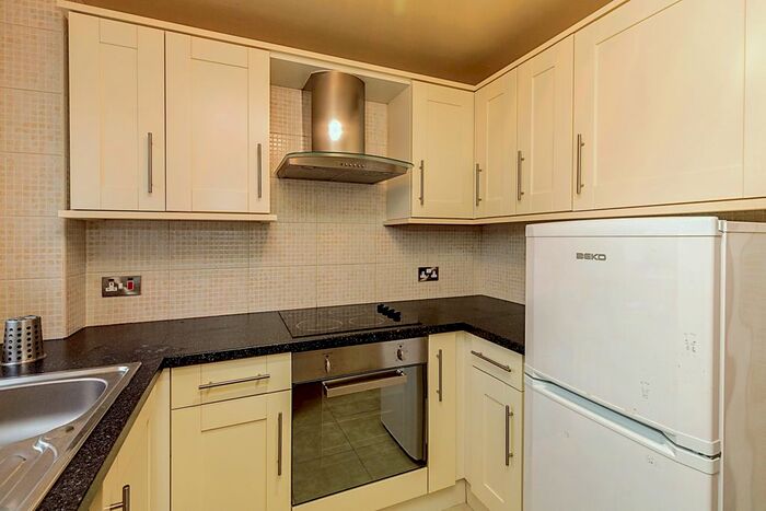 1 Bedroom Flat To Rent In Reads Avenue, Blackpool, Lancashire, FY1