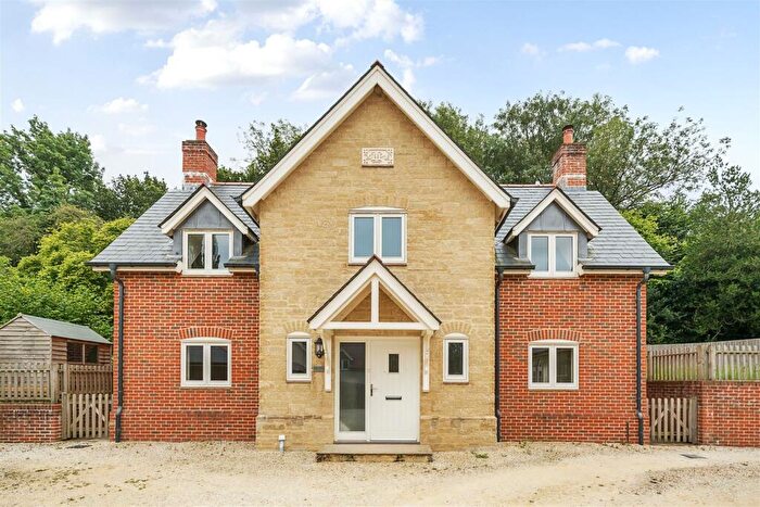 3 Bedroom Detached House To Rent In School Yard, Fovant, SP3