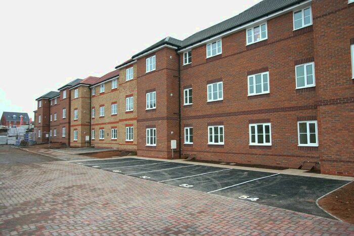 2 Bedroom Flat To Rent In Ashdown Grove, Walsall, WS2