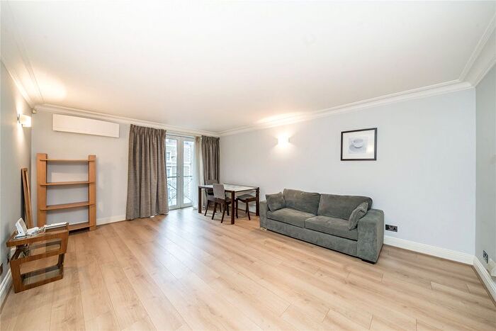 1 Bedroom Flat To Rent In Walpole House, Westminster Bridge Road, London, SE1