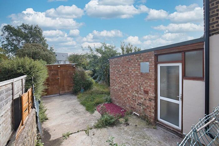 2 Bedroom End Of Terrace House For Sale In Northdown Road, Broadstairs, Kent, CT10