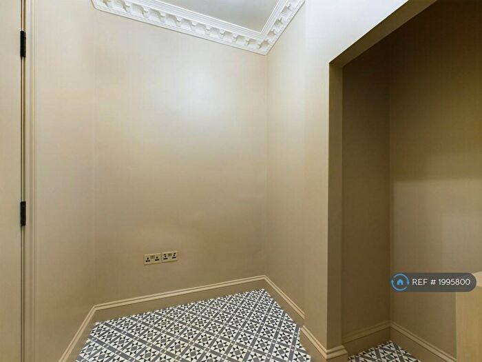 1 Bedroom Flat To Rent In Wood Bury, Broadstairs, CT10