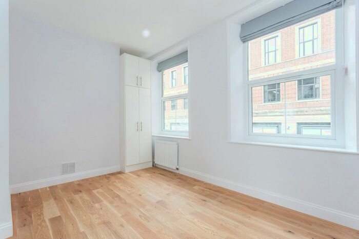 Studio To Rent In Praed Street, London, W2