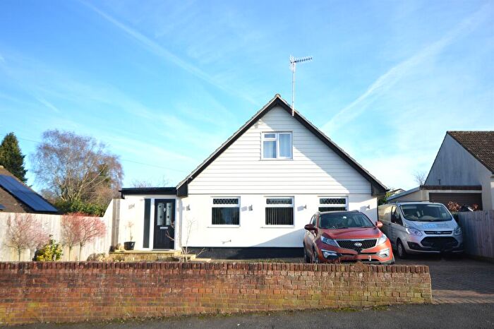 3 Bedroom Bungalow For Sale In Hillside Drive, Gomeldon, Salisbury, SP4
