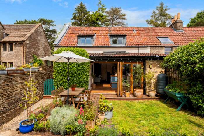 3 Bedroom Semi-Detached House For Sale In Hyde's Lane, Cold Ashton, SN14