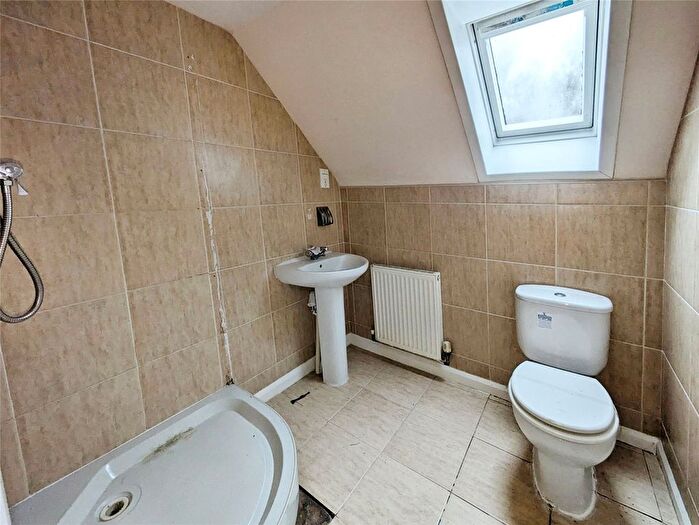 3 Bedroom End Of Terrace House For Sale In Kingsdown Road, Lincoln, Lincolnshire, LN6