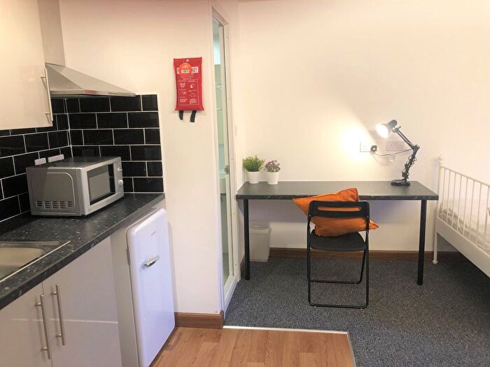 1 Bedroom Studio To Rent In Charter Avenue, Coventry, CV4