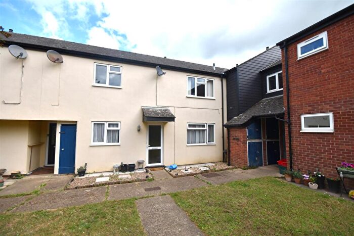 2 Bedroom Flat To Rent In Colchester Road, Lawford, Manningtree, CO11