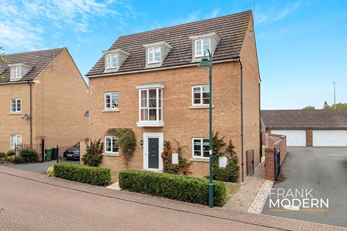 5 Bedroom Detached House For Sale In Oliver Road, Hampton Vale, PE7