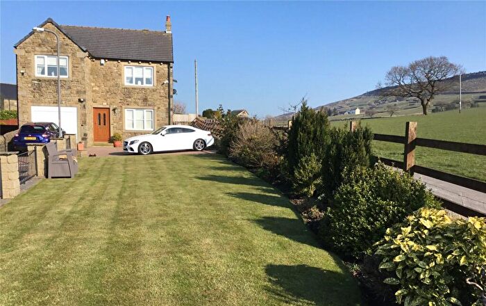 4 Bedroom Detached House For Sale In The Old Saw Mill, Cowling, BD22