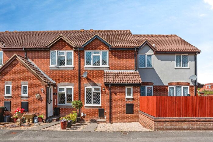 2 Bedroom Terraced House For Sale In Midas Close, Waterlooville, Hampshire, PO7