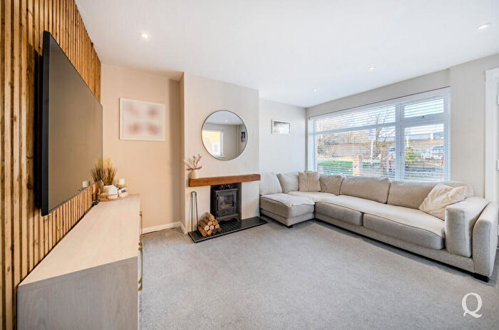 3 Bedroom Semi-Detached House For Sale In Cryalls Lane, Sittingbourne, Kent, ME10