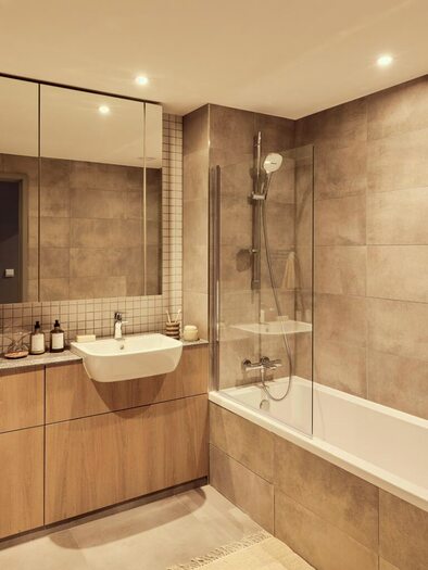 3 Bedroom Flat To Rent In Mustard Wharf At Tower Works, Wharf Approach, Leeds, LS1