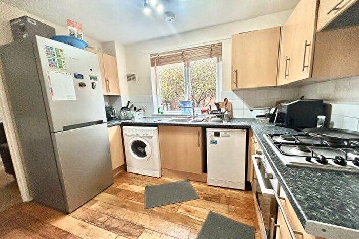 4 Bedroom Property To Rent In Flexney Place, Oxford, OX3