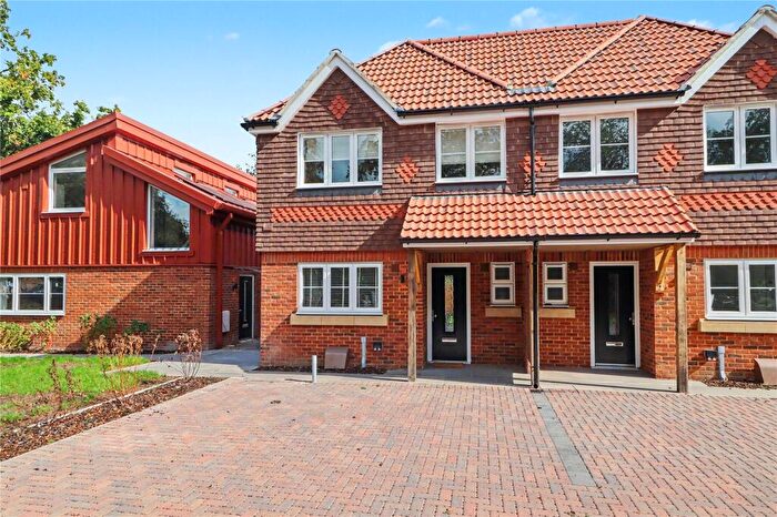 4 Bedroom Semi-Detached House For Sale In Tilia Copse, Woking, Surrey, GU22