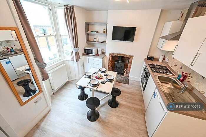2 Bedroom Terraced House To Rent In Castle Street, Brighton, BN1