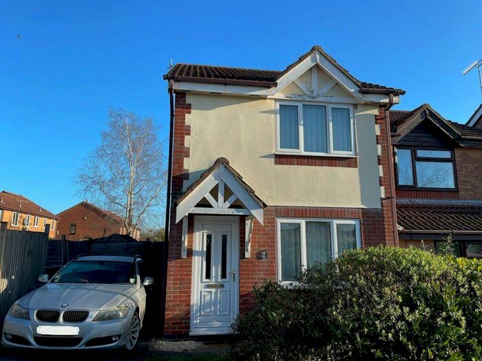 2 Bedroom Town House To Rent In Hazel Road, Loughborough, LE11