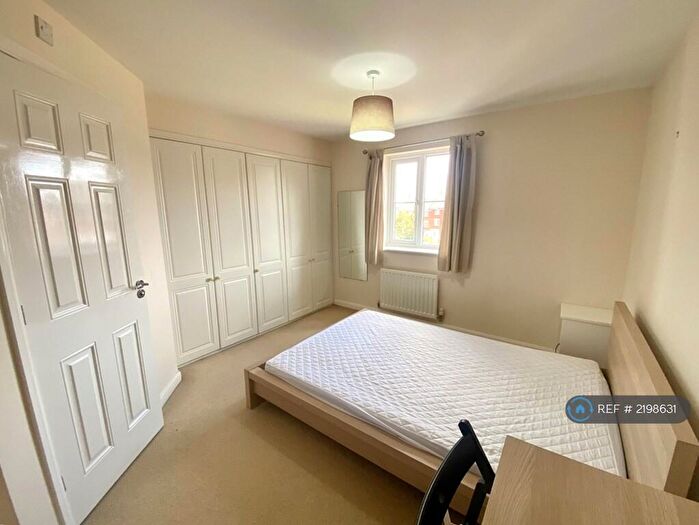 5 Bedroom Terraced House To Rent In Filton Avenue, Horfield, Bristol, BS7