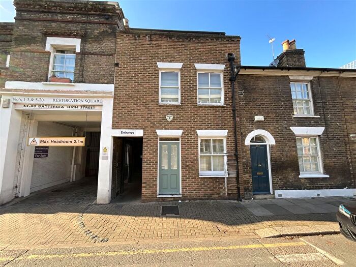 4 Bedroom Terraced House To Rent In Battersea High Street, London, SW11
