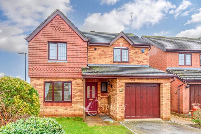 3 Bedroom Detached House For Sale In St. Christophers Drive, Oundle, Northamptonshire, PE8