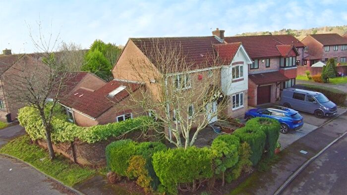 4 Bedroom Detached House For Sale In The Meadows, Marshfield, Cardiff, CF3