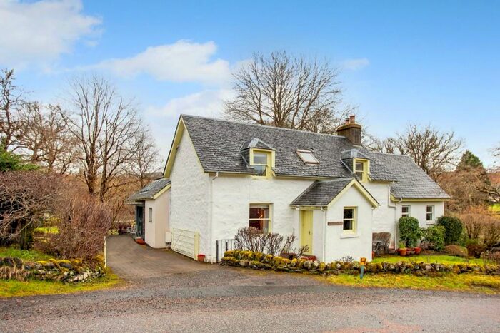 4 Bedroom House For Sale In Woodcroft, Kilchrenan, Taynuilt, Argyll, PA35