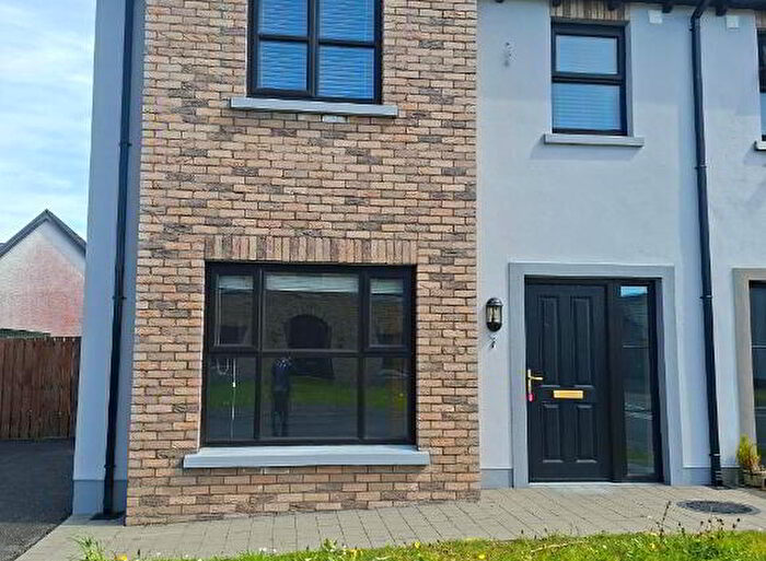 3 Bedroom Semi-Detached House For Sale In Parian Way, Belleek, BT93