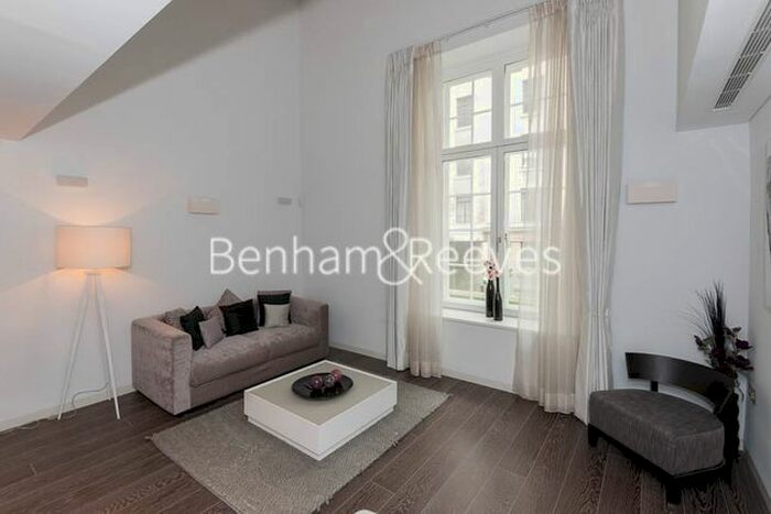 1 Bedroom Flat To Rent In Marconi House, Strand, WC2R