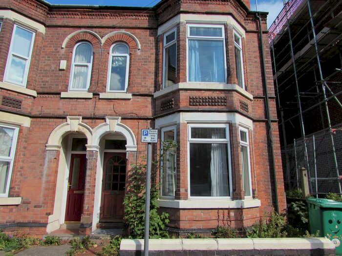 4 Bedroom End Of Terrace House To Rent In Willoughby Avenue, Nottingham, NG7
