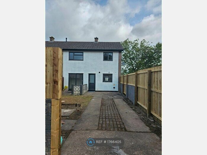 3 Bedroom End Of Terrace House To Rent In Gwaun Newydd, Caerphilly, CF83