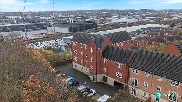 2 Bedroom Flat For Sale In City View, Holywell Heights, Sheffield, S4
