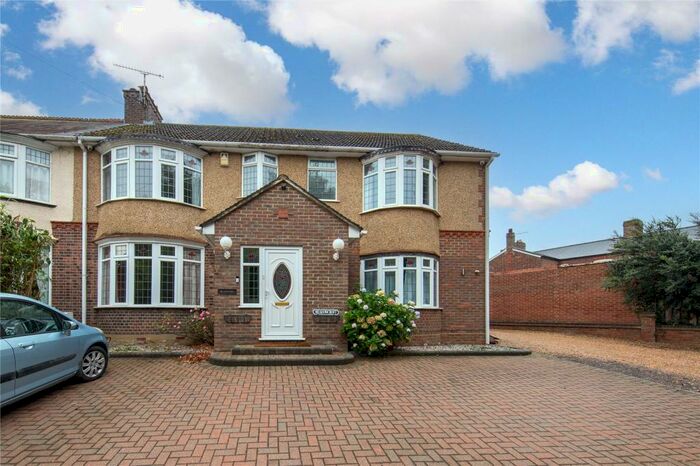 5 Bedroom Semi-Detached House To Rent In Mangrove Road, Cockernhoe, Luton, Hertfordshire, LU2