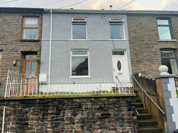 3 Bedroom Property To Rent In Lloyds Terrace, Cymmer, Port Talbot, SA13