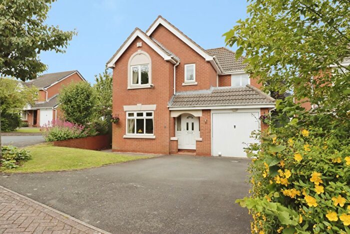 4 Bedroom Detached House For Sale In Oval Close, Telford, TF2