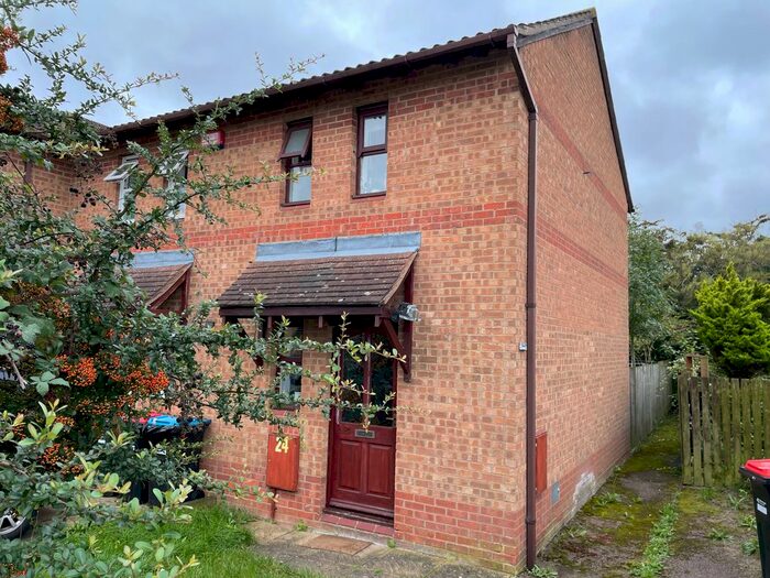 1 Bedroom Mews To Rent In Wynyard Court, Milton Keynes, MK6