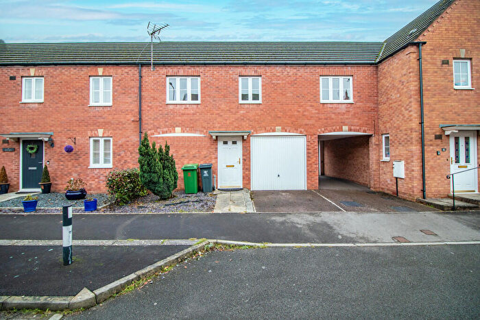 2 Bedroom Apartment To Rent In Goetre Fawr, Radyr, Cardiff, CF15