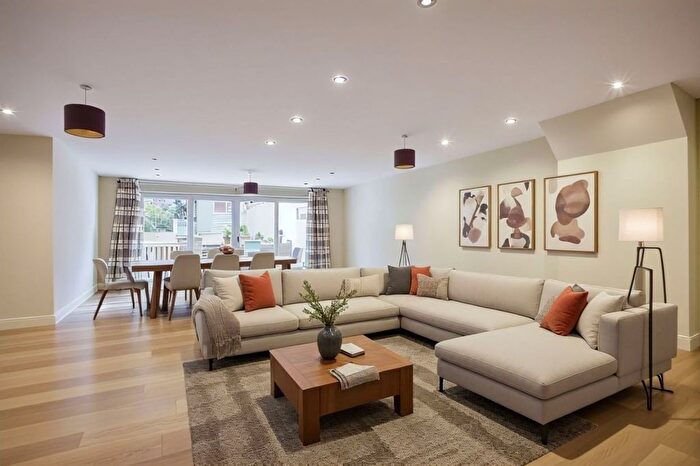 4 Bedroom Property To Rent In The Quarries, Boughton Monchelsea, ME17