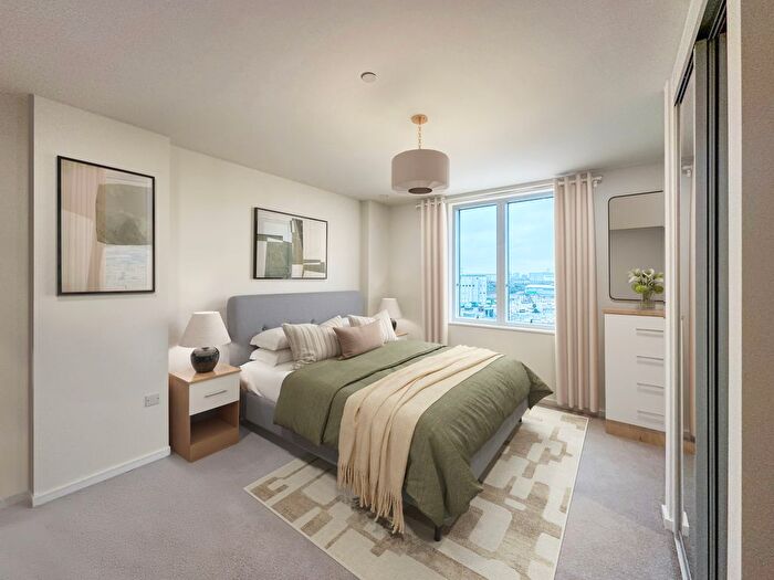2 Bedroom Flat For Sale In " Bed Apartment" At Silvermere Drive, Stonehill Business Park, London, N18