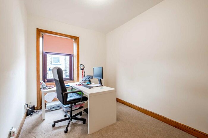 3 Bedroom Terraced House For Sale In Wessenden Head Road, Holmfirth, HD9