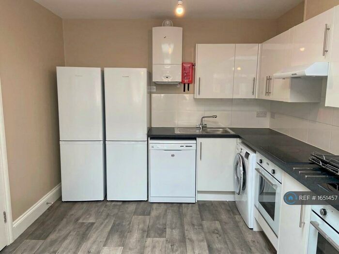 6 Bedroom Flat To Rent In Stokes Croft, Bristol, BS1